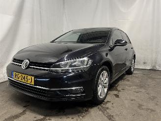 škoda osobní automobily Volkswagen Golf Golf VII (AUA) Hatchback 1.0 TSI 12V (CHZC(Euro 6)) [81kW]  (11-2016/0=
8-2020) 2017/11