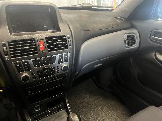 Nissan Almera Almera (N16) Hatchback 1.8 16V (QG18DE) [85kW]  (10-2002/11-2006) picture 16