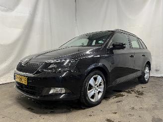 Skoda Fabia Fabia III Combi (NJ5) Combi 5-drs 1.4 TDI 16V 75 (CUSA(Euro 6)) [55kW]=
  (05-2015/12-2022) picture 3