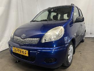 Auto incidentate Toyota Yaris Yaris Verso (P2) MPV 1.3 16V (2NZFE) [62kW]  (11-2002/09-2005) 2005/2