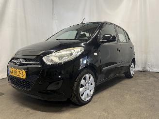 Hyundai I-10 i10 (F5) Hatchback 1.1i 12V (G4HG5) [51kW]  (04-2011/12-2013) picture 3