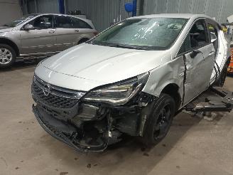 Uttjänta bilar auto Opel Astra Astra K Hatchback 5-drs 1.6 CDTI 110 16V (B16DTE(Euro 6)) [81kW]  (06-=
2015/12-2022) 2019/1
