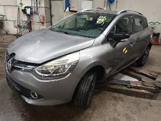 Purkuautot passenger cars Renault Clio Clio IV Estate/Grandtour (7R) Combi 5-drs 0.9 Energy TCE 90 12V (H4B-4=
00(H4B-A4)) [66kW]  (01-2013/08-2021) 2013/6