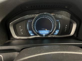 Volvo V-60 V60 I (FW/GW) Combi 2.4 D6 20V Plug-in Hybrid AWD (D82PHEV) [206kW]  (=
06-2012/12-2015) picture 18