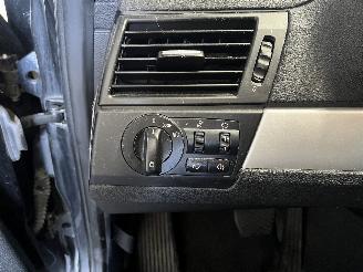 BMW X3 X3 (E83) SUV 2.5 Si 24V (N52-B25A) [160kW]  (08-2006/08-2008) picture 17