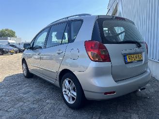 Toyota Corolla Corolla Verso (E12) MPV 1.8 16V VVT-i (1ZZFE) [99kW]  (12-2001/05-2004=
) picture 5