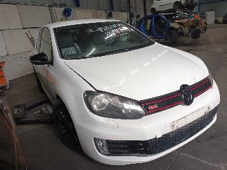 Volkswagen Golf Golf VI (5K1) Hatchback 1.2 TSI BlueMotion (CBZB) [77kW]  (11-2008/11-=
2012) picture 2