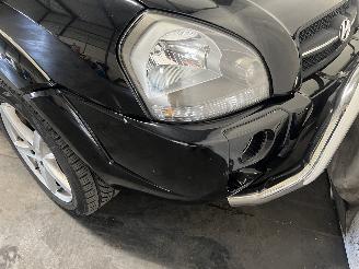 Hyundai Tucson Tucson (JM) SUV 2.0 16V CVVT 4x2 (G4GC) [104kW]  (08-2004/12-2010) picture 8