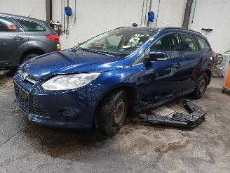 Purkuautot passenger cars Ford Focus Focus 3 Wagon Combi 1.0 Ti-VCT EcoBoost 12V 100 (M2DA(Euro 5)) [74kW] =
 (02-2012/05-2018) 2013/5