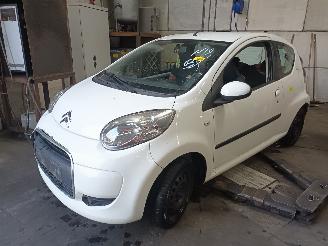 Autoverwertung Citroën C1 C1 Hatchback 1.0 12V (384F(CFA)) [50kW]  (06-2005/09-2014) 2011/1