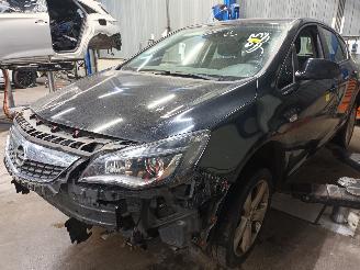Autoverwertung Opel Astra Astra J (PC6/PD6/PE6/PF6) Hatchback 5-drs 1.4 Turbo 16V (A14NEL(Euro 5=
)) [88kW]  (10-2010/10-2015) 2011/4