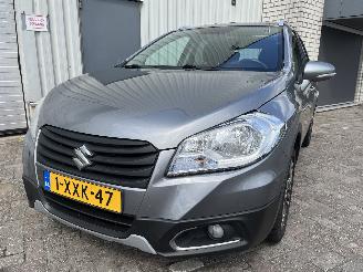 Coche accidentado Suzuki SX4 SX4 S-Cross (JY) SUV 1.6 16V (M16A) [88kW]  (08-2013/06-2022) 2014/11