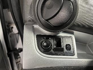 Chevrolet Spark Spark (M300) Hatchback 1.2 16V (LMU) [60kW]  (03-2010/12-2015) picture 23