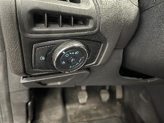 Ford Focus Focus 3 Hatchback 1.6 Ti-VCT 16V 105 (IQDB(Euro 5)) [77kW]  (07-2010/0=
5-2018) picture 20