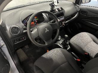 Mitsubishi Space-star Space Star (A0) Hatchback 1.0 12V (3A90(Euro 5)) [52kW]  (05-2012/...)= picture 11