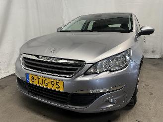 Coche accidentado Peugeot 308 308 (L3/L8/LB/LH/LP) Hatchback 5-drs 1.2 12V VTi PureTech 82 (EB2F(HMZ=
)) [60kW]  (09-2013/06-2021) 2014/2