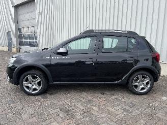 Dacia Sandero Sandero II Hatchback 0.9 TCE 12V LPG (H4B-410) [66kW]  (09-2015/...) picture 4