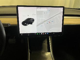 Tesla Model 3 Model 3 Sedan Long Range AWD 75 kWh (3D5) [258kW]  (06-2018/...) picture 13