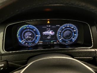 Volkswagen Golf Golf VII (AUA) Hatchback e-Golf (EAZA) [100kW]  (12-2016/01-2021) picture 21