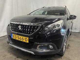 Voiture accidenté Peugeot 2008 2008 (CU) MPV 1.2 12V e-THP PureTech 110 (EB2DT(HNZ)) [81kW]  (01-2015=
/12-2019) 2016/11