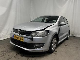 damaged passenger cars Volkswagen Polo Polo V (6R) Hatchback 1.2 TDI 12V BlueMotion (CFWA(Euro 5)) [55kW]  (1=
0-2009/05-2014) 2012/1