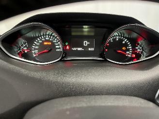 Peugeot 308 308 SW (L4/L9/LC/LJ/LR) Combi 5-drs 1.6 BlueHDi 120 (DV6FC(BHZ)) [88kW=
]  (03-2014/12-2021) picture 18