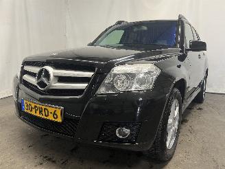 Vaurioauto  passenger cars Mercedes  GLK (204.7/9) SUV 2.2 200 CDI 16V BlueEfficiency (OM651.916) [105kW]  =
(07-2010/06-2015) 2011/3
