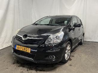 Vaurioauto  passenger cars Toyota Verso Verso MPV 1.8 16V VVT-i (2ZRFAE) [108kW]  (04-2009/08-2018) 2010/6