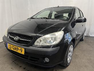 Voiture accidenté Hyundai Getz Getz Hatchback 1.4i 16V (G4EEG) [71kW]  (08-2005/12-2010) 2008/6