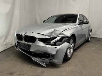Schadeauto BMW 3-serie 3 serie (F30) Sedan 320i 2.0 16V (N20-B20B) [135kW]  (03-2012/10-2018)= 2012/7