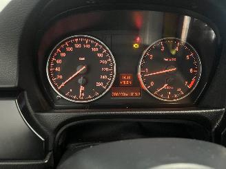 BMW 3-serie 3 serie (E90) Sedan 316i 16V (N43-B16A) [90kW]  (09-2007/10-2011) picture 22