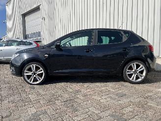 Seat Ibiza Ibiza IV (6J5) Hatchback 5-drs 1.6 TDI 105 (CLNA) [77kW]  (05-2009/05-=
2015) picture 4