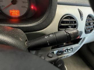 Renault Kangoo Kangoo (KC) MPV 1.6 16V (K4M-752) [70kW]  (06-2001/01-2008) picture 14