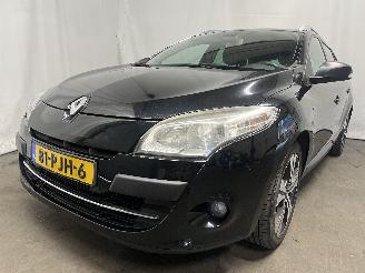 Schadeauto Renault Mégane Megane III Grandtour (KZ) Combi 5-drs 1.4 16V TCe 130 (H4J-700(H4J-A7)=
) [96kW]  (05-2009/02-2016) 2011/2