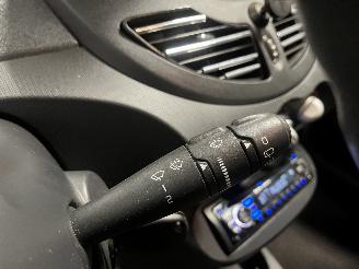 Renault Twingo Twingo II (CN) Hatchback 3-drs 1.2 16V (D4F-764(D4F-E7)) [55kW]  (03-2=
007/09-2014) picture 19