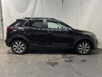 Kia Stonic Stonic (YB) SUV 1.0i T-GDi 12V Eco-Dynamics+ (G3LF) [74kW]  (01-2021/.=
=2E.) picture 6