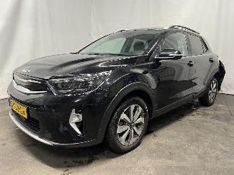 Kia Stonic Stonic (YB) SUV 1.0i T-GDi 12V Eco-Dynamics+ (G3LF) [74kW]  (01-2021/.=
=2E.) picture 3