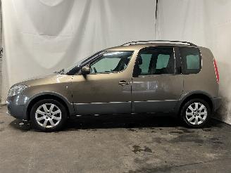 Skoda Roomster Roomster (5J) MPV 1.2 TSI (CBZA) [63kW]  (03-2010/05-2015) picture 4