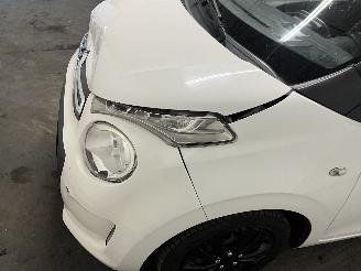 Citroën C1 C1 Hatchback 1.0 Vti 68 12V (1KR-FE(CFB)) [51kW]  (04-2014/04-2018) picture 13