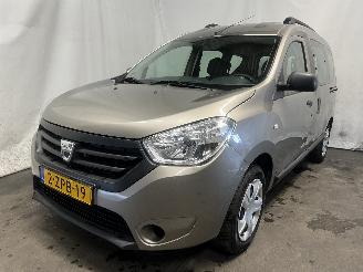 Damaged car Dacia Dokker Dokker (0S) MPV 1.2 TCE 16V (H5F-408) [85kW]  (11-2012/12-2021) 2015/2