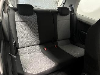 Skoda Citigo Citigo Hatchback 1.0 12V (CHYA) [44kW]  (10-2011/08-2019) picture 18