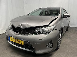 Auto incidentate Toyota Auris Auris Touring Sports (E18) Combi 1.8 16V Hybrid (2ZRFXE) [100kW]  (07-=
2013/12-2018) 2014/10