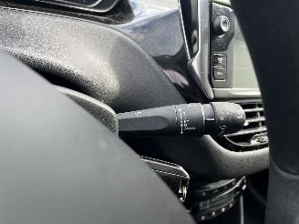 Peugeot 208 208 I (CA/CC/CK/CL) Hatchback 1.2 Vti 12V PureTech 82 (EB2F(HMZ)) [60k=
W]  (03-2012/12-2019) picture 23