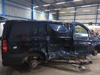 Mercedes Vito Vito (447.6) Van 2.2 114 CDI 16V (OM651.950) [100kW]  (10-2014/...) picture 3