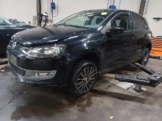 Vrakbiler auto Volkswagen Polo Polo V (6R) Hatchback 1.2 TDI 12V BlueMotion (CFWA(Euro 5)) [55kW]  (1=
0-2009/05-2014) 2010/5