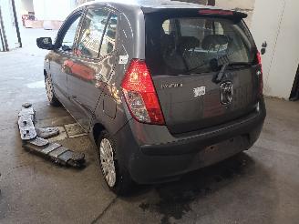 Hyundai I-10 i10 (F5) Hatchback 1.1i 12V (G4HG) [49kW]  (01-2008/12-2013) picture 4