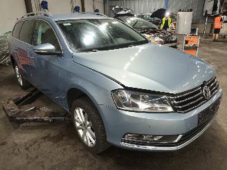 Volkswagen Passat Passat Variant (365) Combi 2.0 TDI 16V 177 (CFGC) [130kW]  (12-2012/12=
-2014) picture 2