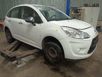 Citroën C3 C3 (SC) Hatchback 5-drs 1.2 VTi 82 12V (EB2F(HMZ)) [60kW]  (06-2012/09=
-2016) picture 2