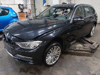 Vrakbiler auto BMW 3-serie 3 serie Touring (F31) Combi 316i 1.6 16V (N13-B16A) [100kW]  (03-2013/=
06-2015) 2014/4