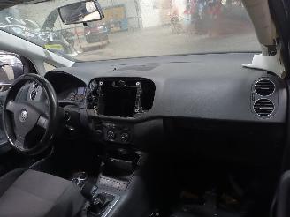 Volkswagen Golf Golf Plus (5M1/1KP) MPV 1.6 (BSE) [75kW]  (05-2005/12-2013) picture 5